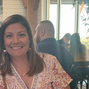 Meet your Posher, Candace